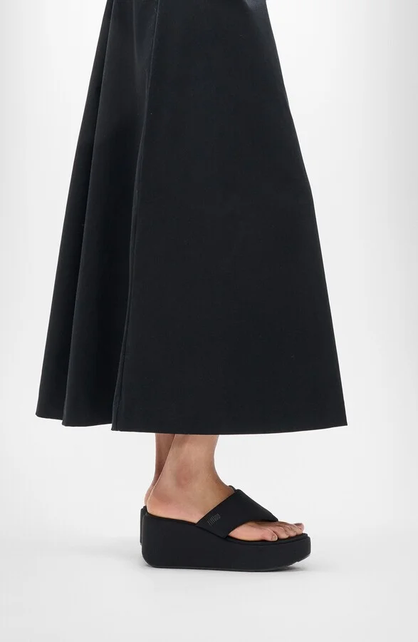PlatFForms Wedge Toe Post Sandal - Image 9