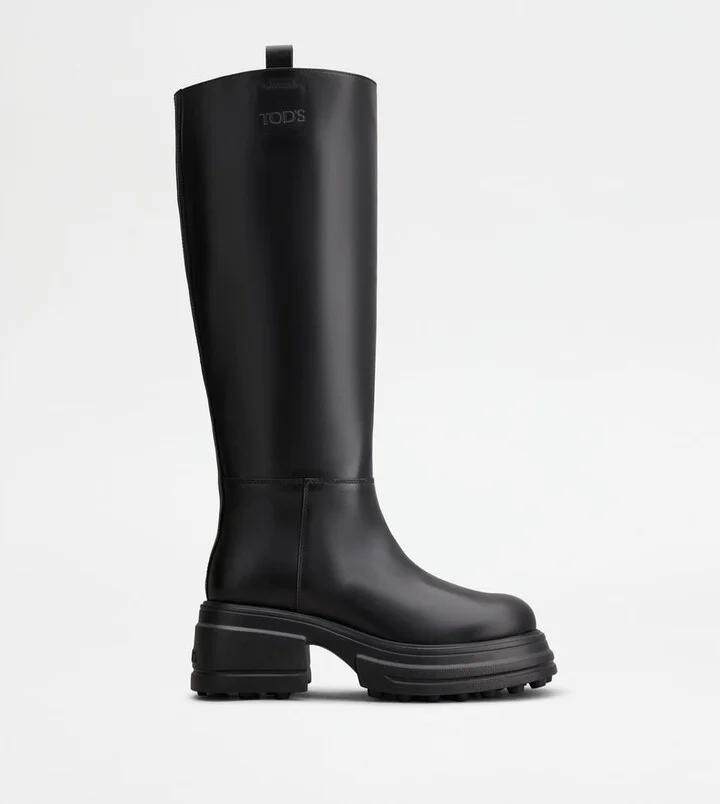 Platform Boots in Leather