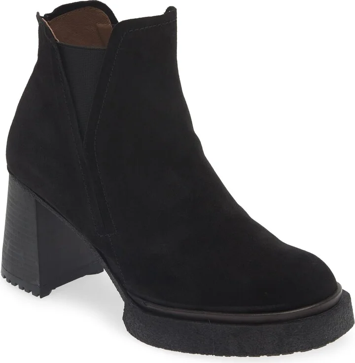 Platform Chelsea Boot