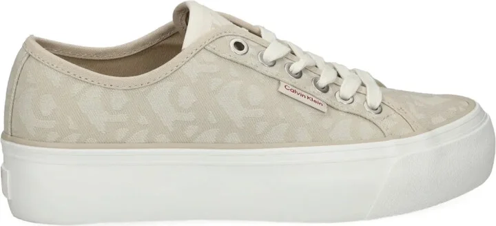 Platform Logo Low-Top Sneakers