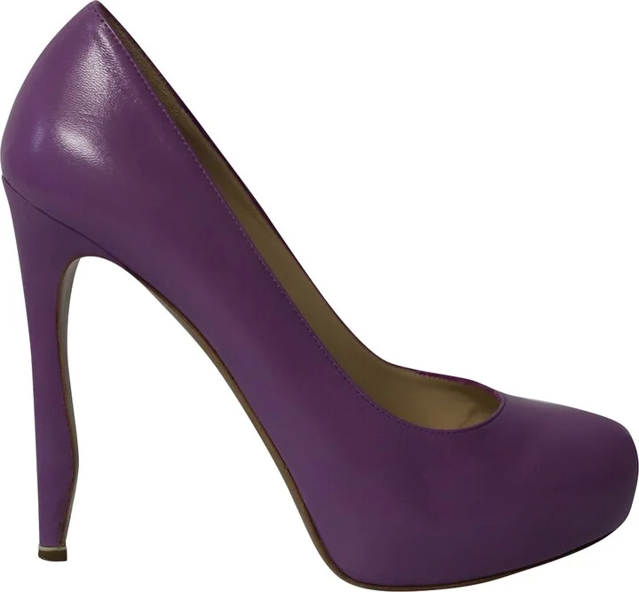 Platform Pumps in Purple Leather