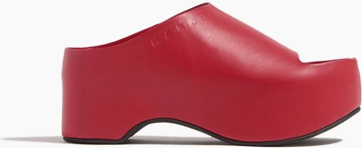Platform Sandal in Tulip