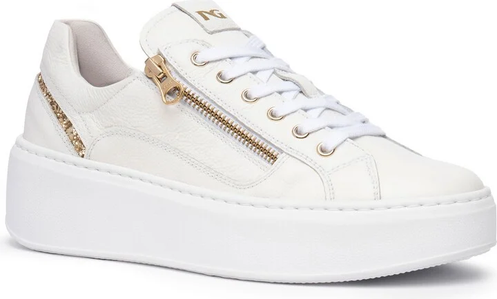 Platform Sneaker