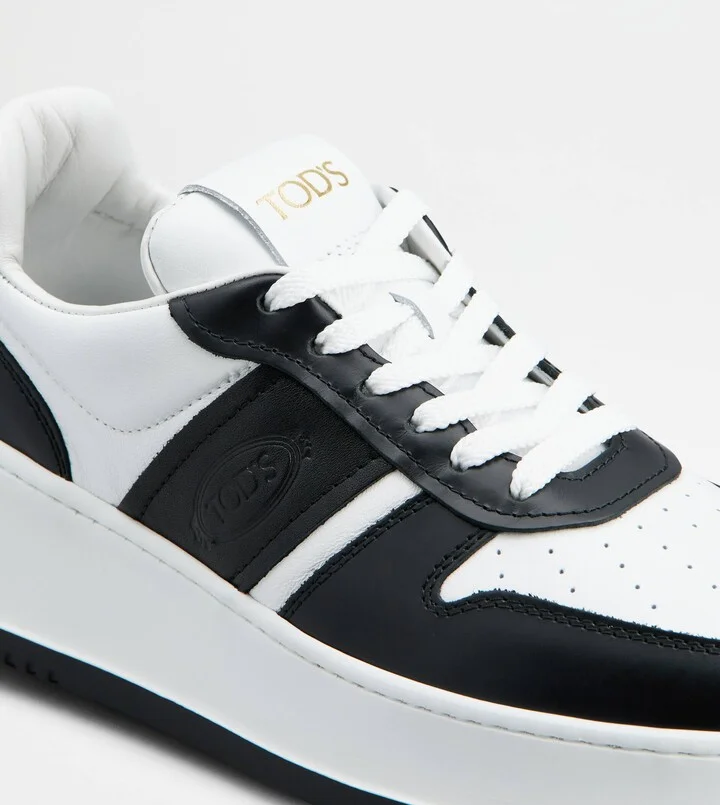 Platform Sneakers in Leather - Image 5