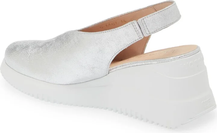 Platform Wedge Pump - Image 2