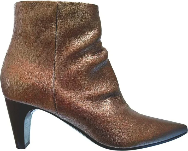 Plato Mid Black Heel Bootie In Campero Brown