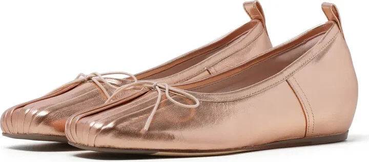 Pleated Toe Ballerina Shoes - Image 2