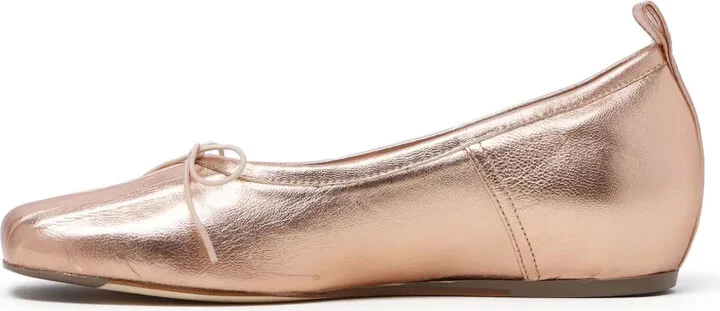 Pleated Toe Ballerina Shoes - Image 5