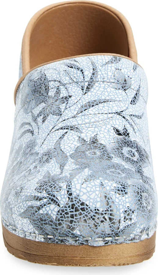Plume Floral Print Clog - Image 4