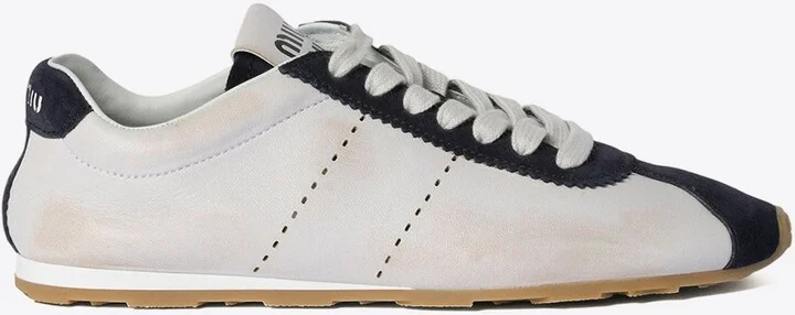 Plume Leather Low-Top Sneakers