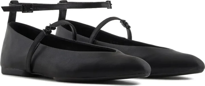 Pointed-Toe Ballerina Shoes - Image 2