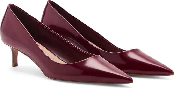 Pointed Toe Kitten Heel Pump