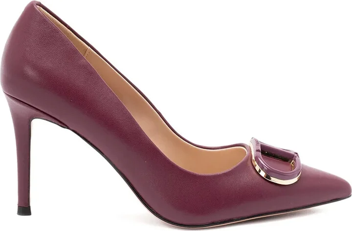 pointed-toe Oval-T pumps