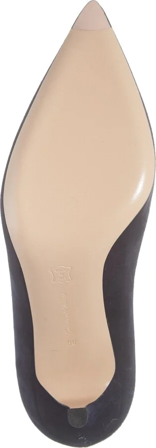 Pointed Toe Pump - Image 6