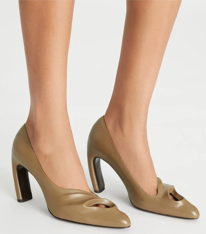 Pointed Toe Pump - Image 2