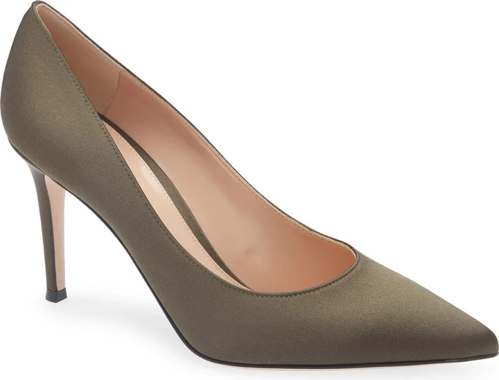 Pointed Toe Pump
