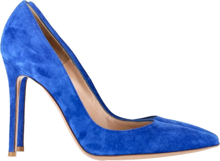 Pointed Toe Pumps in Blue Suede