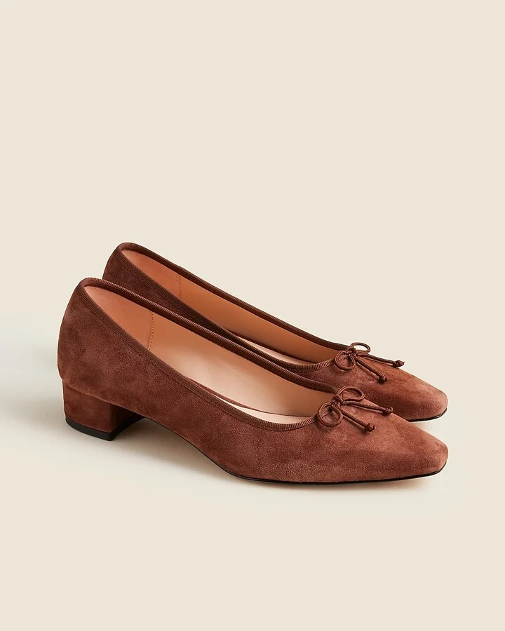 Pointed-toe pumps in suede - Image 3