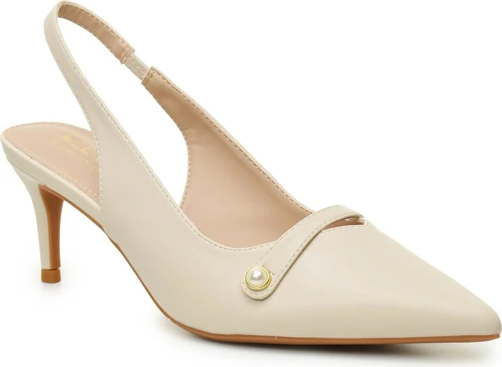 Pointed Toe Slingback Pump