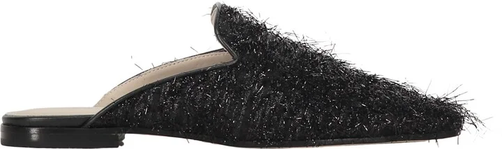 Pointy-toe Mules