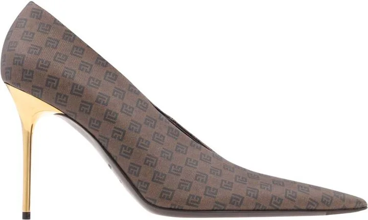 Pointy-toe Pumps