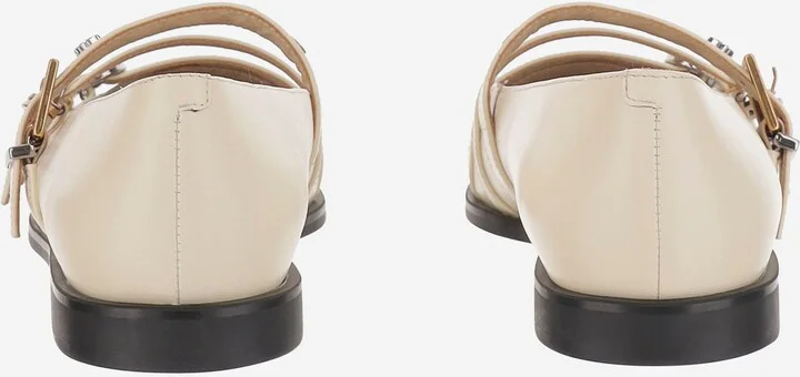 Pointy Toe Shoe With Leather Buckles - Image 4