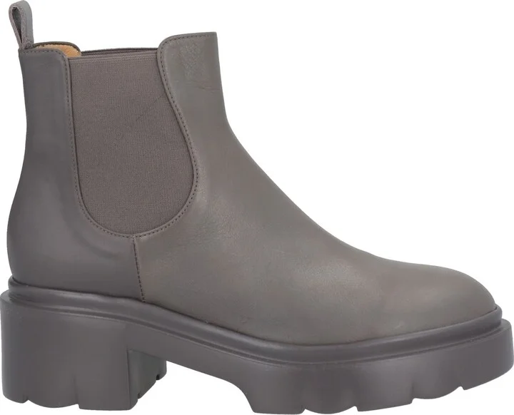 Pomme D'or Woman Ankle boots - Image 3