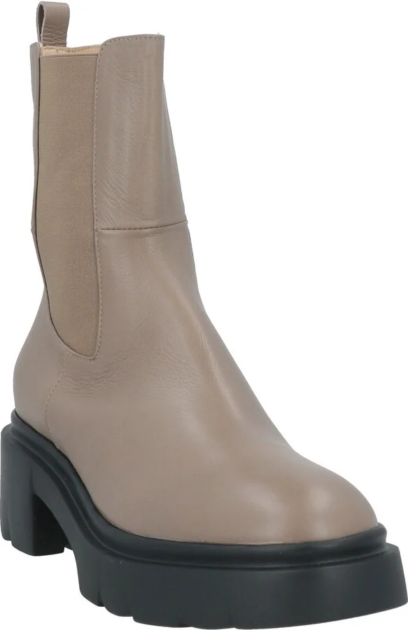Pomme D'or Woman Ankle boots - Image 7
