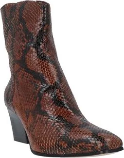 Pomme D'or Woman Ankle boots - Image 2