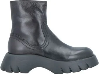 Pomme D'or Woman Ankle boots