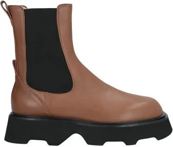 Pomme D'or Woman Ankle boots