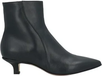 Pomme D'or Woman Ankle boots