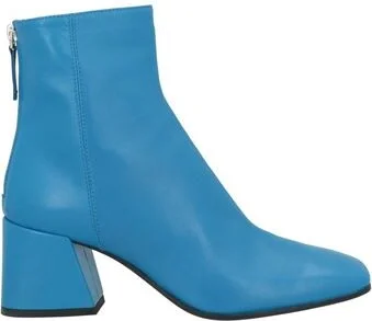 Pomme D'or Woman Ankle boots