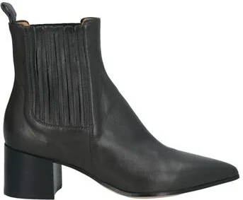 Pomme D'or Woman Ankle boots