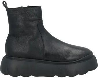 Pomme D'or Woman Ankle boots