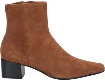 Pomme D'or Woman Ankle boots