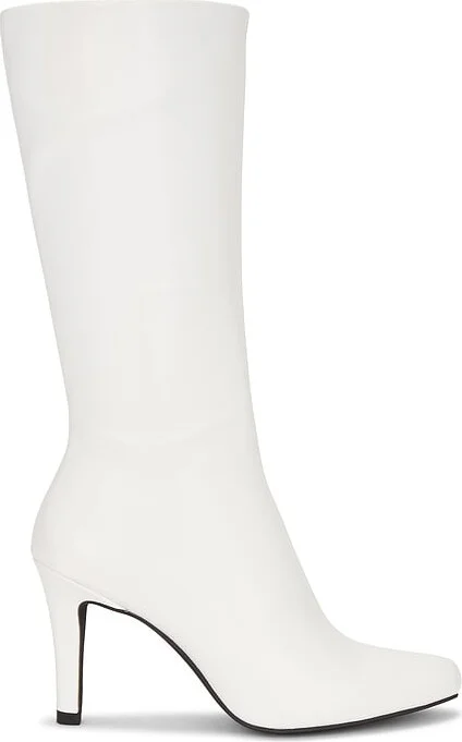 Portrait Boots