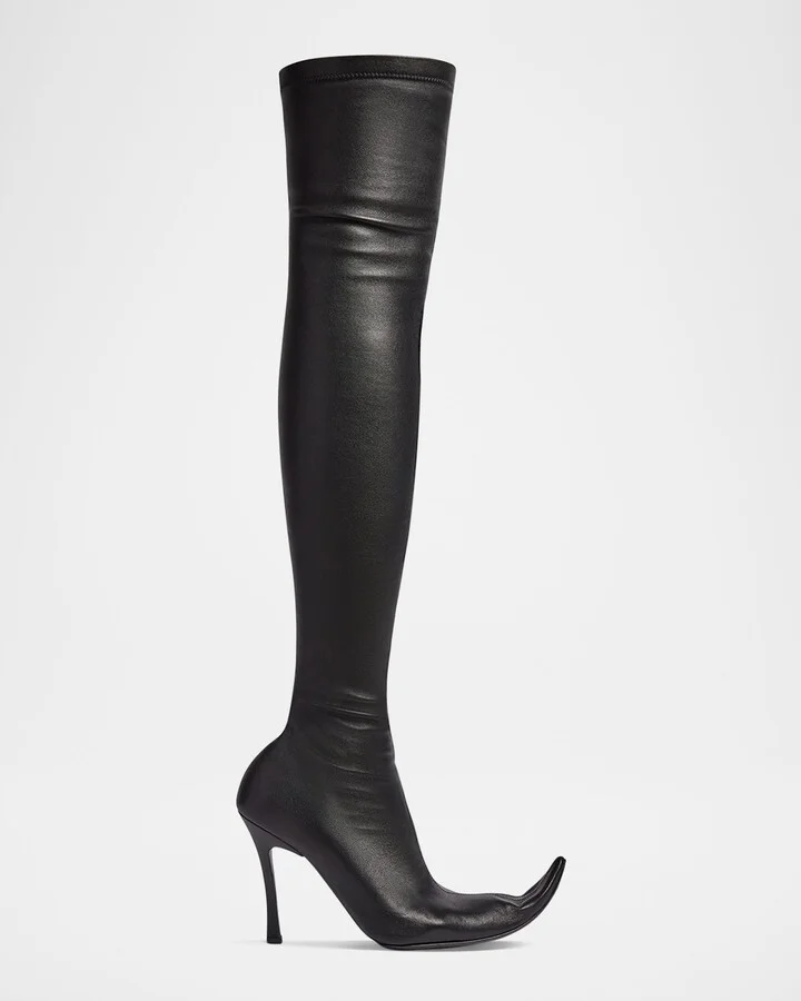 Poulaine Boot