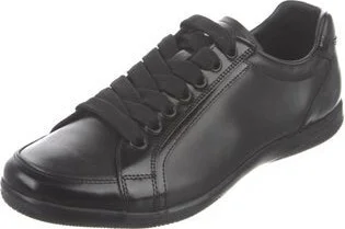 Prada - Image 2