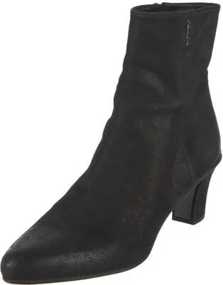 Prada - Image 2