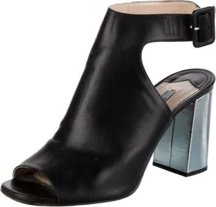 Prada - Image 2