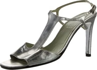 Prada - Image 2