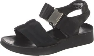 Prada - Image 2
