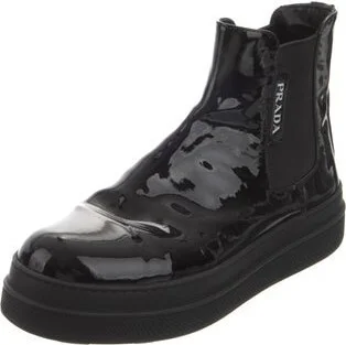 Prada - Image 2