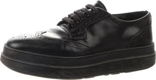 Prada - Image 2