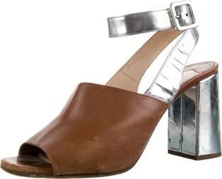 Prada - Image 2