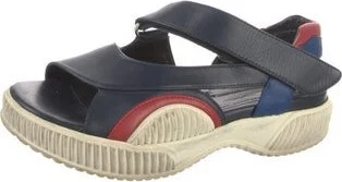 Prada - Image 2