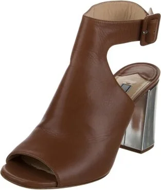 Prada - Image 2