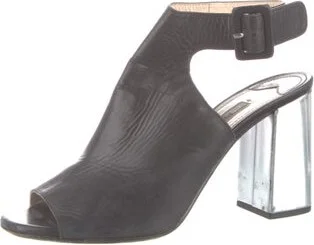 Prada - Image 2