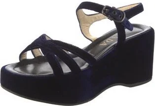 Prada - Image 2
